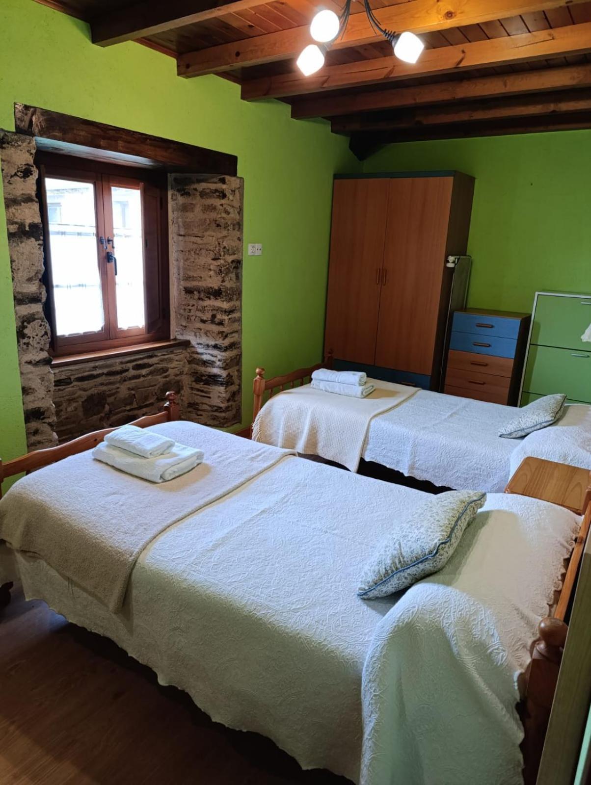 Apartamentos Rio Eo San Tirso de Abres المظهر الخارجي الصورة